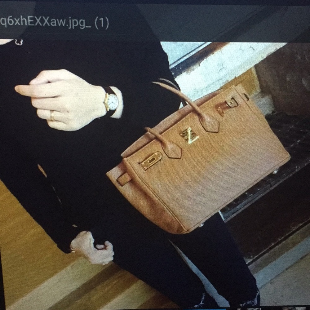 100% Cowhide bag